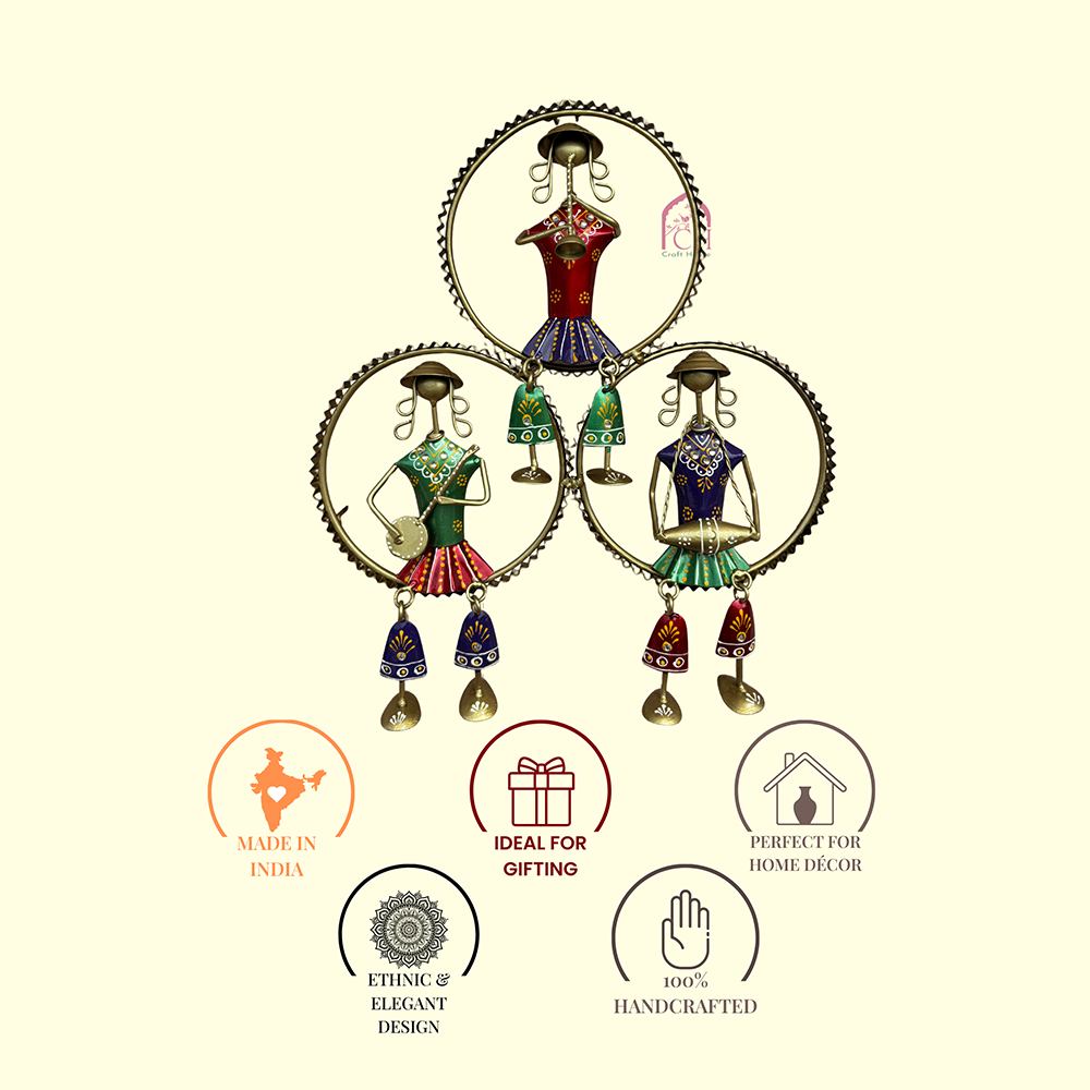 3 Musician Lady in Ring Wall Art