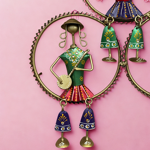 3 Musician Lady in Ring Wall Art